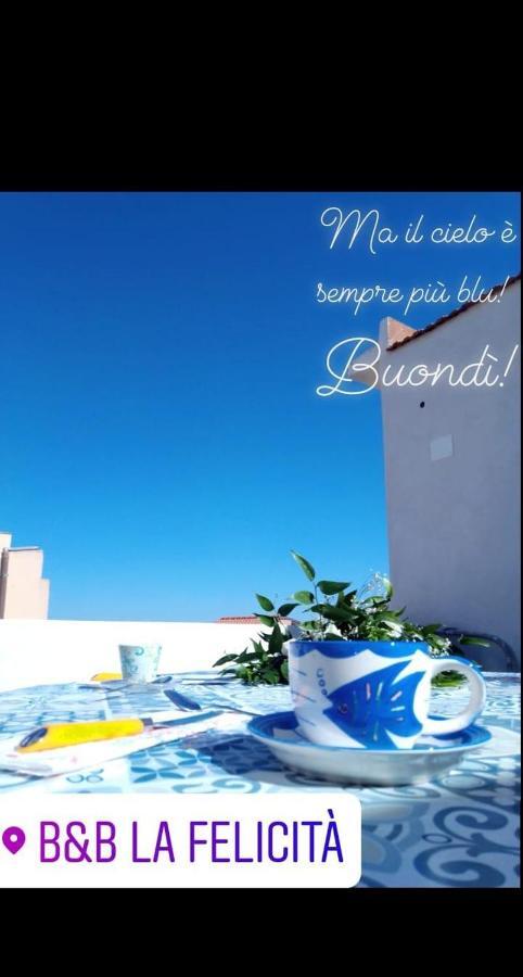 B&B La Felicita Лезина Экстерьер фото